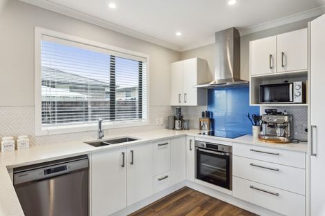 Photo of property in 8 Christow Court, Paraparaumu, 5032