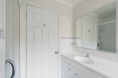 Photo of property in 10 Quattro Avenue, Flat Bush, Auckland, 2019