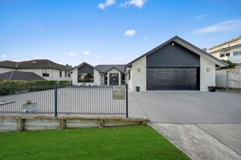 Photo of property in 61 Somerton Drive, Huntington, Hamilton, 3210