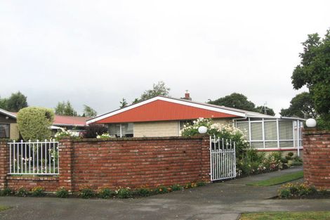 Photo of property in 21 Strathfield Avenue, Dallington, Christchurch, 8061