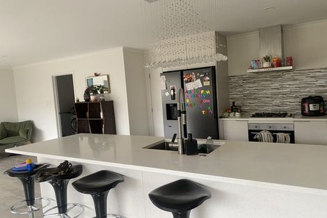 Photo of property in 12 Fuselage Lane, Takanini, 2112