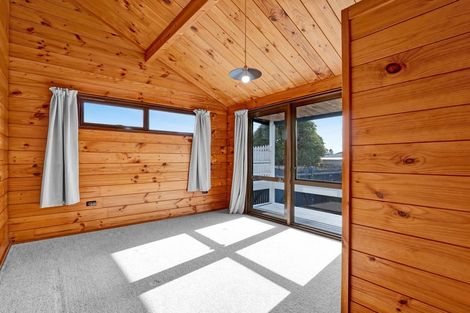 Photo of property in 401b Carrington Street, Upper Vogeltown, New Plymouth, 4310