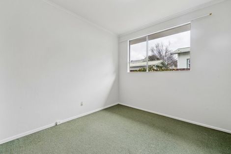 Photo of property in 2/4 Rodney Street, Waiwhetu, Lower Hutt, 5010