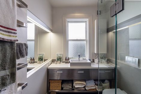 Photo of property in 69 Austin Street, Mount Victoria, Wellington, 6011