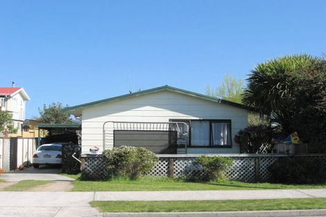 Photo of property in 55 Percy Road, Papamoa Beach, Papamoa, 3118