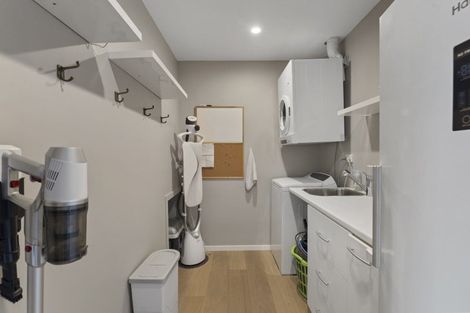 Photo of property in 6 Whitby Close, Waikawa, Picton, 7220