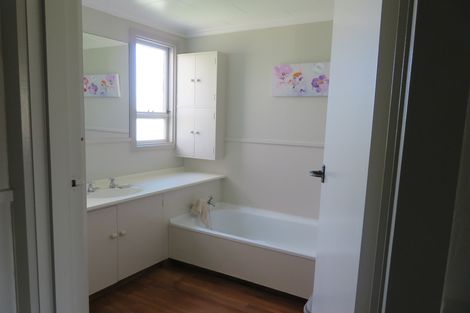 Photo of property in 34 Richard Pearse Drive, Temuka, 7920