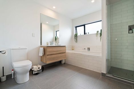 Photo of property in 173a Wallace Road, Mangere Bridge, Auckland, 2022