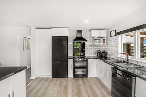 Photo of property in 33 East Belt, Rangiora, 7400