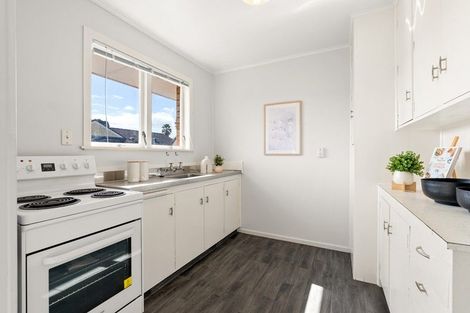 Photo of property in 2/82 Huia Road, Papatoetoe, Auckland, 2025