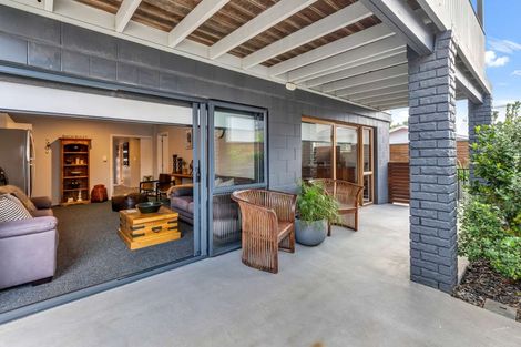 Photo of property in 910b Papamoa Beach Road, Papamoa Beach, Papamoa, 3118