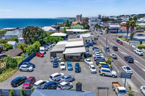 Photo of property in 194 Saint Aubyn Street, New Plymouth, 4310