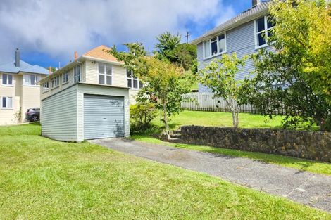 Photo of property in 44 Hindmarsh Street, Johnsonville, Wellington, 6037