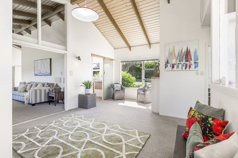 Photo of property in 899 Whangaparaoa Road, Manly, Whangaparaoa, 0930