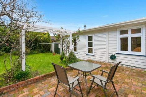Photo of property in 389 Muritai Road, Eastbourne, Lower Hutt, 5013