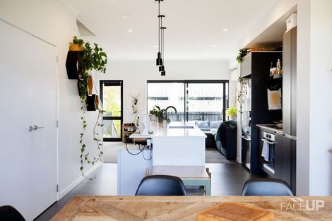 Photo of property in 10 Alexander Willis Crescent, Hobsonville, Auckland, 0616