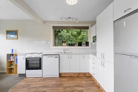 Photo of property in 126 Gilberthorpes Road, Hei Hei, Christchurch, 8042