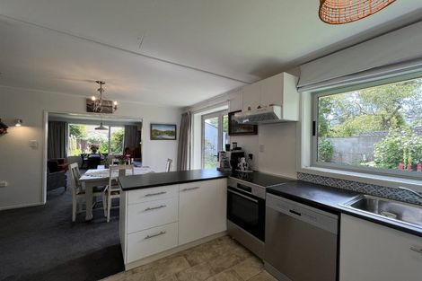 Photo of property in 2/17 Karen Lane, Beckenham, Christchurch, 8023