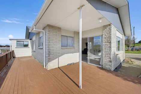 Photo of property in 131 Tiromoana Road, Maata, Eltham, 4398
