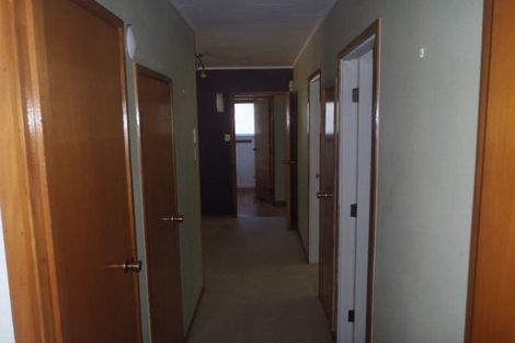 Photo of property in 8 Salamanca Road, Sunnynook, Auckland, 0620