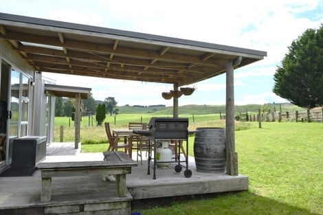 Photo of property in 804 Tukairangi Road, Kinloch, Taupo, 3385