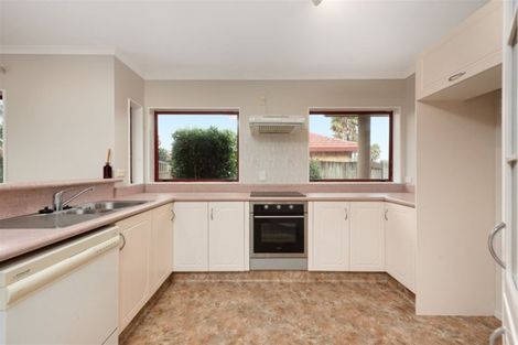 Photo of property in 8 Monterey Key, Papamoa Beach, Papamoa, 3118