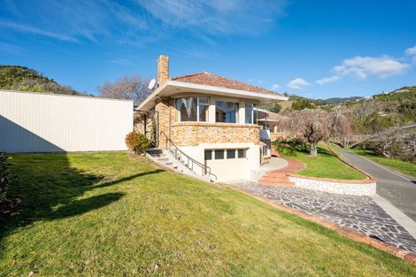 Photo of property in 16 Avon Terrace, The Wood, Nelson, 7010