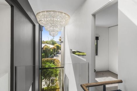 Photo of property in 100 Glandovey Road, Fendalton, Christchurch, 8052