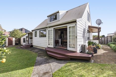 Photo of property in 103e Barrett Road, Whalers Gate, New Plymouth, 4310