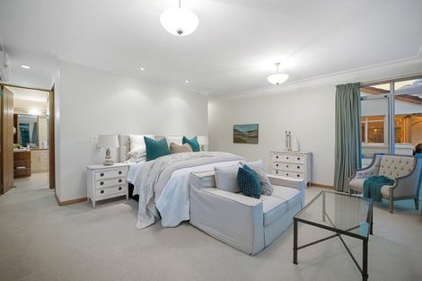 Photo of property in 109 Warman Road, Okura, Auckland, 0792