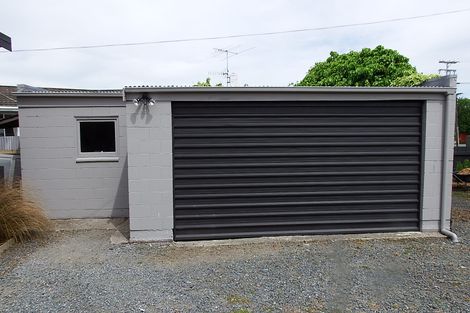 Photo of property in 35 John Street, Otatara, Invercargill, 9879