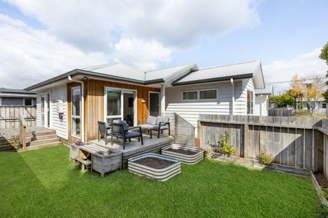 Photo of property in 2/3 Brocas Avenue, Hillcrest, Hamilton, 3216