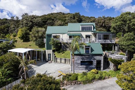 Photo of property in 29 Rewa Place, Russell, 0202