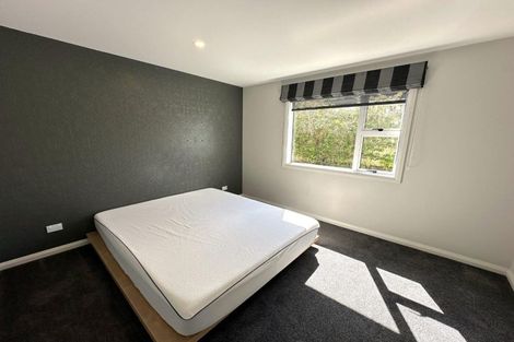 Photo of property in 15 Monaco Grove, Fitzherbert, Palmerston North, 4410