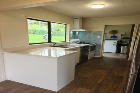 Photo of property in 78 Peach Road, Glenfield, Auckland, 0629