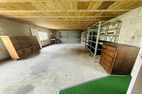 Photo of property in 17 Toroa Street, Torbay, Auckland, 0630