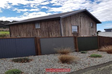 Photo of property in 382 South Road, Omata, New Plymouth, 4374