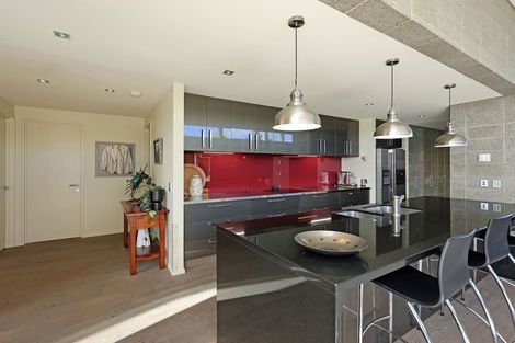 Photo of property in 141 Awamoa Road, Holmes Hill, Oamaru, 9401