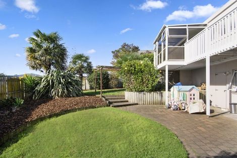 Photo of property in 15 Homestead Place, Welcome Bay, Tauranga, 3112