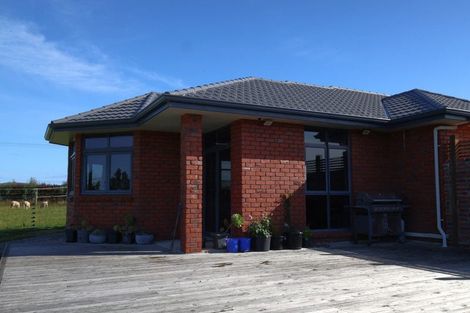 Photo of property in 290 Old Port Road, Warepa, Balclutha, 9273
