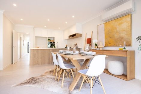 Photo of property in 51 Parkmore Drive, Rosehill, Papakura, 2113