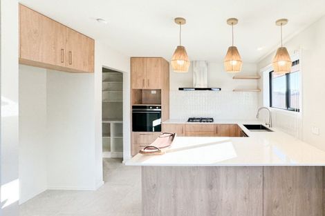 Photo of property in 7 Perks Drive, Halswell, Christchurch, 8025