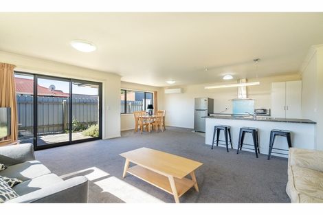 Photo of property in 2 Half Time Close, Omakau, 9376