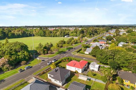 Photo of property in 11 Page Street, Stratford, 4332