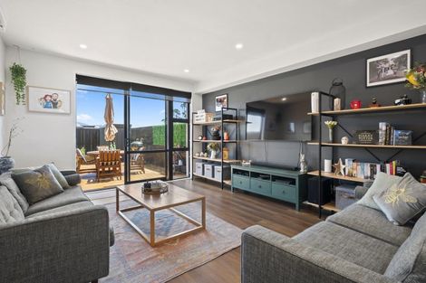 Photo of property in 28 Karoro Road, Flat Bush, Auckland, 2019