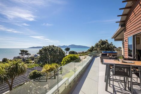Photo of property in 3 The Palms, Raumati Beach, Paraparaumu, 5032