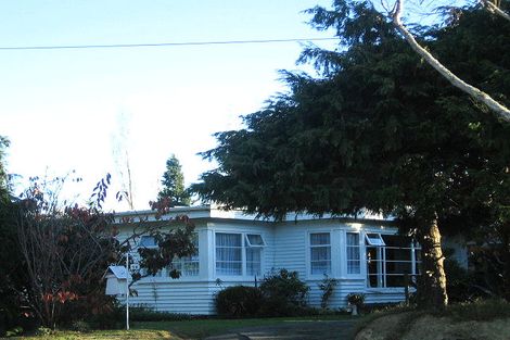 Photo of property in 58 Stokes Valley Road, Stokes Valley, Lower Hutt, 5019