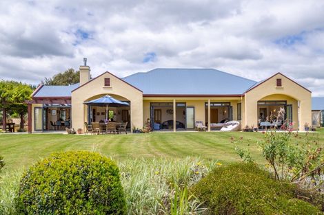 Photo of property in 138 Te Wharau Road, Gladstone, Masterton, 5883