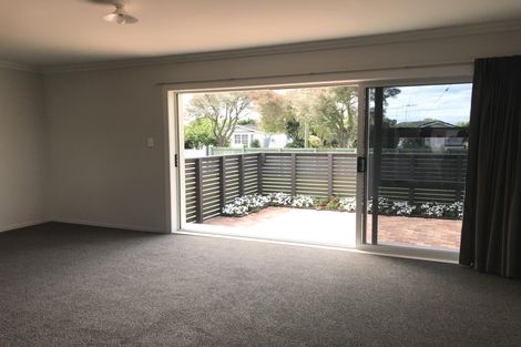 Photo of property in 14 Pulham Crescent, Queenwood, Hamilton, 3210