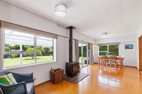 Photo of property in 39 Harbour View Road, Point Wells, Warkworth, 0986